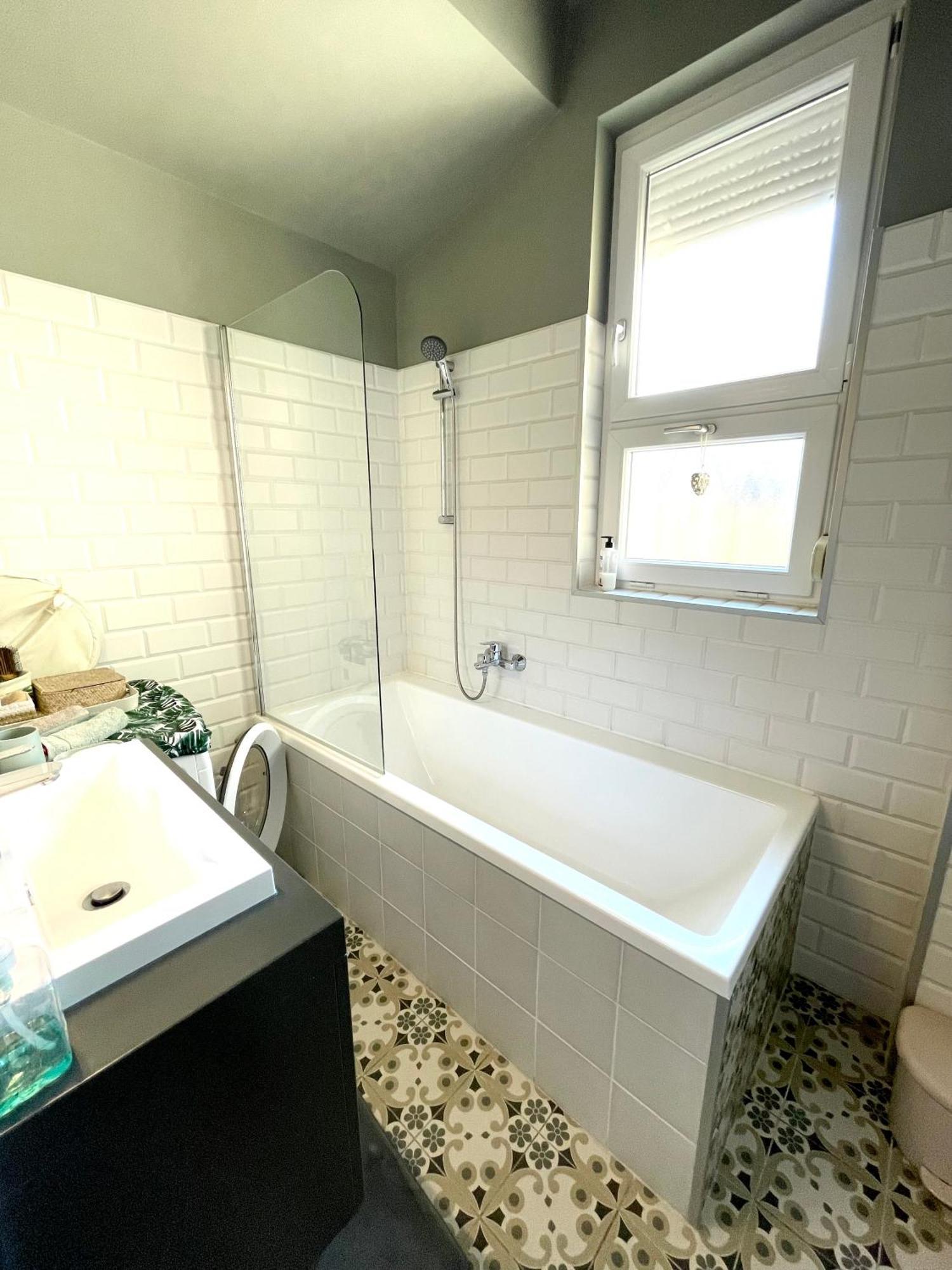 Mint Pearl Apartment 3 Rooms 2 Bathrooms At Kalvin Square Budapesta Exterior foto