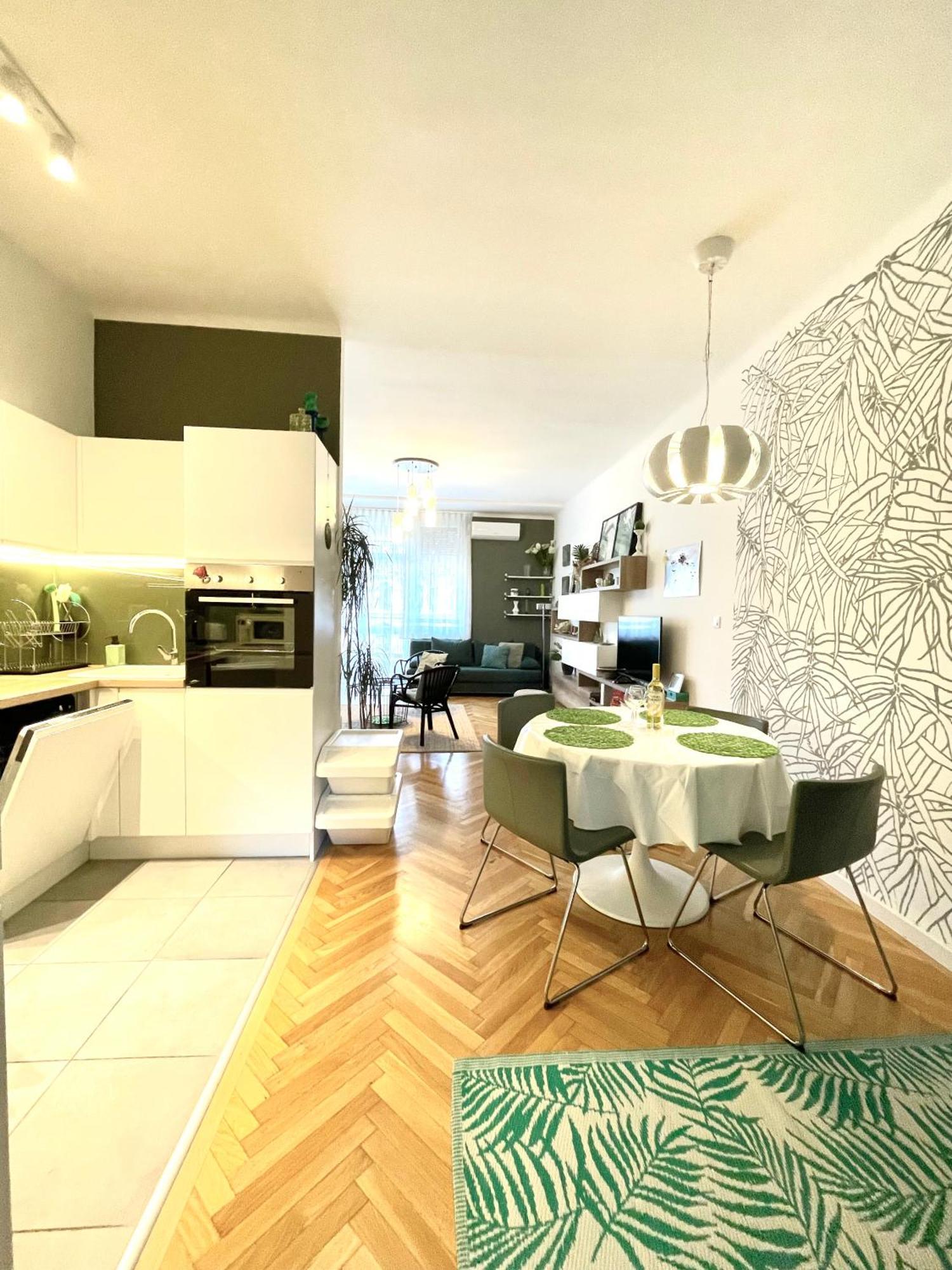 Mint Pearl Apartment 3 Rooms 2 Bathrooms At Kalvin Square Budapesta Exterior foto